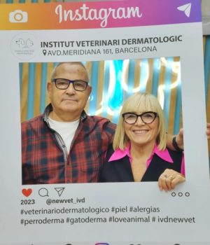 inauguración centro veterinario dermatologico en barcelona (7)